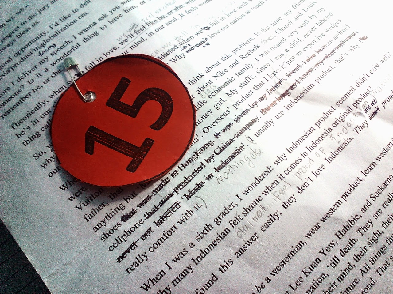 ANAK PENDEK: Teks Pidato Bahasa Inggris : We Are Indonesians